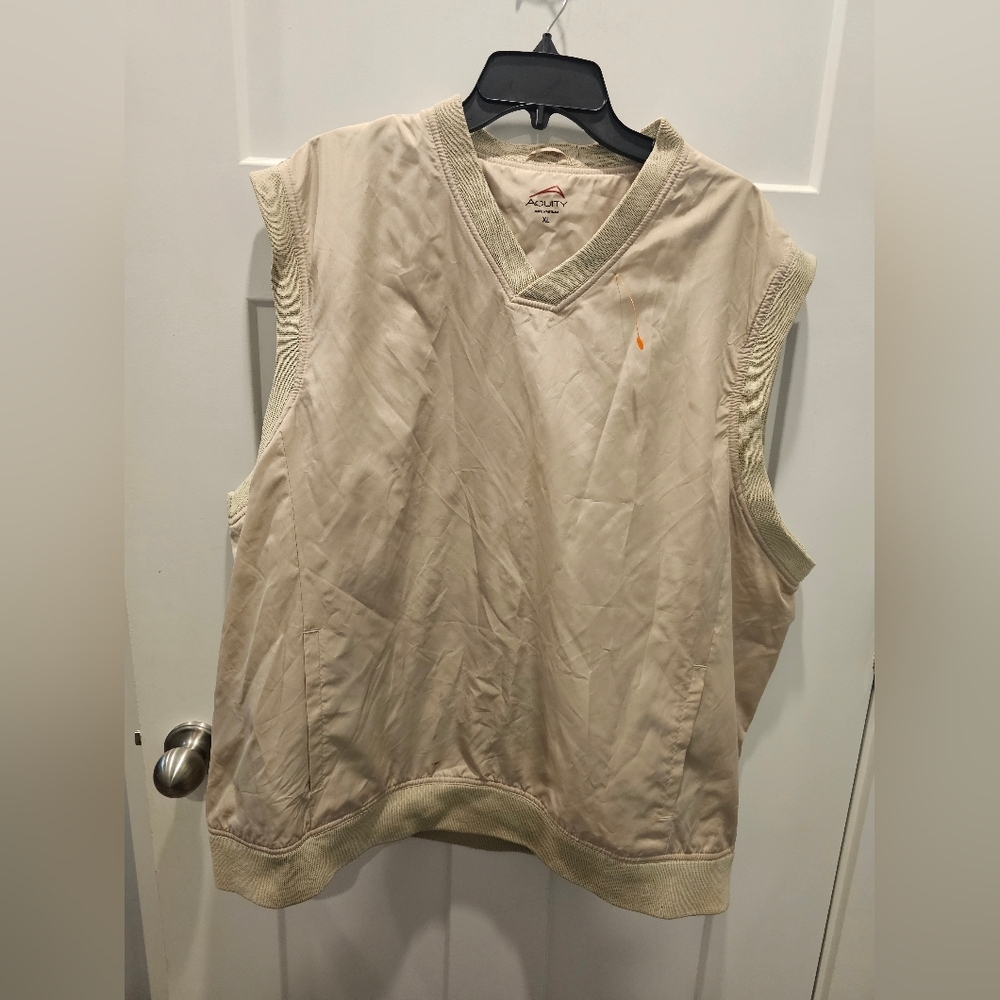 Acuity Men’s XL Khaki Beige V-Neck Windbreaker Vest Golf Pullover Lightweight L
